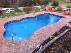 BRAND NEW Fiberglass SWIMMING pool 16 X 40