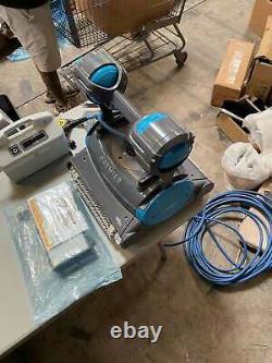 Dolphin 222112 Robotic Pool Cleaner